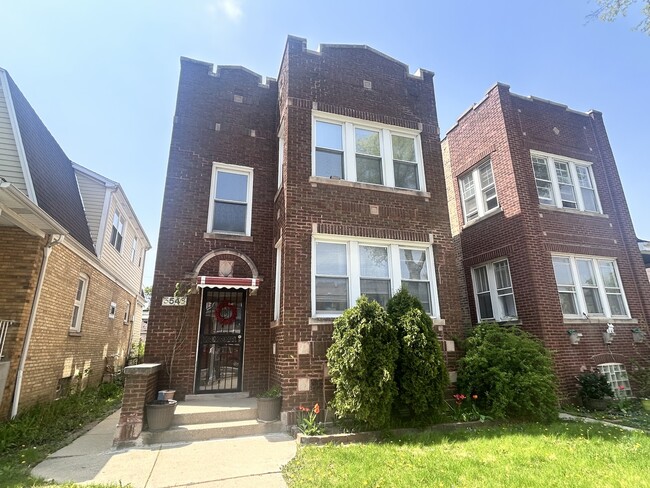 property at 5546 N Linder Ave