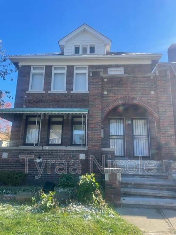 property at 12728 Monica St