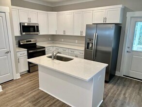 177 Date Palm Ln in Freeport, FL - Building Photo - Building Photo