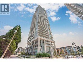 657 Whiting Way in Coquitlam, BC - Building Photo