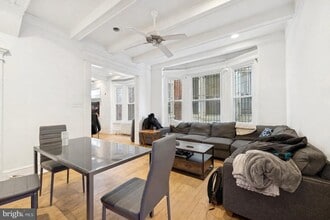 329 N 34th St in Philadelphia, PA - Building Photo - Building Photo