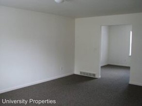 3711 Willow Run Dr in Toledo, OH - Building Photo - Building Photo