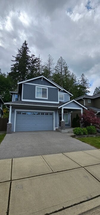 2454 Puget Sound Blvd in Bremerton, WA - Building Photo