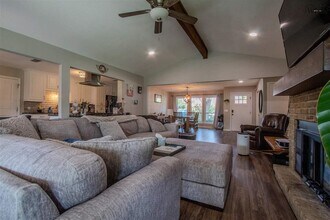 6 Deanna Cir in Wichita Falls, TX - Building Photo - Building Photo