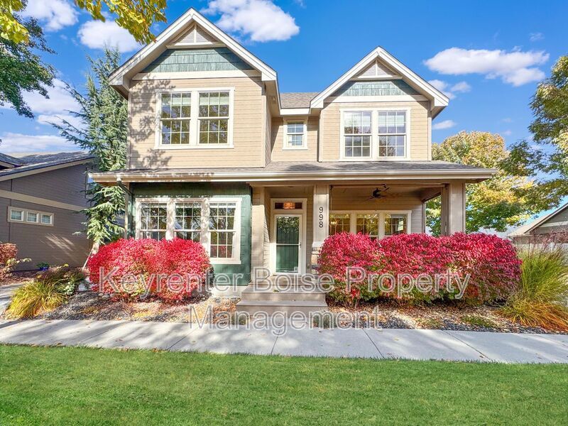 998 E Shadow Creek Ln in Eagle, ID - Building Photo