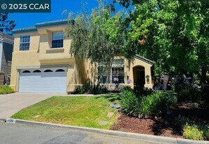 1576 Silverwood Ct in Danville, CA - Building Photo