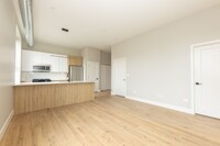 6022 N Winthrop Ave, Unit 305 in Chicago, IL - Building Photo - Building Photo