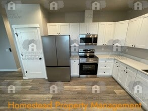 1150 Ridgewood Ave in Salem, OR - Building Photo - Building Photo