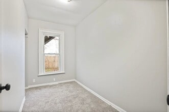 911 Polk St in Bay City, MI - Building Photo - Building Photo