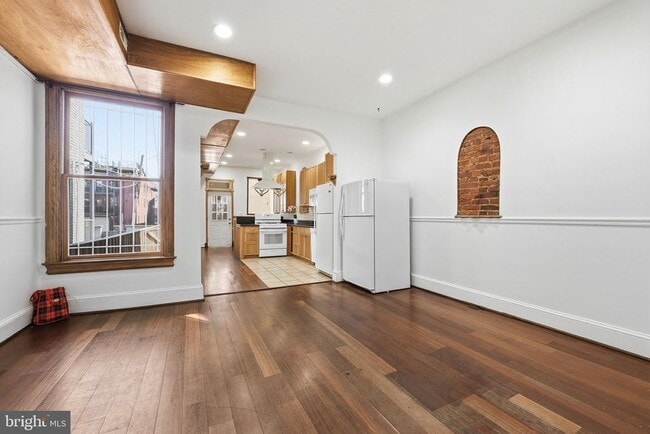 1116 Monroe St NW in Washington, DC - Building Photo - Building Photo