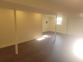 14 Zeigler Way in Colesville, MD - Building Photo - Building Photo