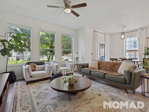 5105 6th Way N in St. Petersburg, FL - Building Photo - Building Photo