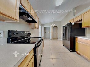 24833 Mary Beth Ct in Land O Lakes, FL - Building Photo - Building Photo