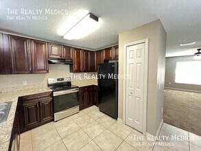 162 Malauka Run in Ocklawaha, FL - Building Photo - Building Photo