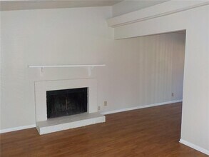 2708 Parker Ln in Austin, TX - Building Photo - Building Photo