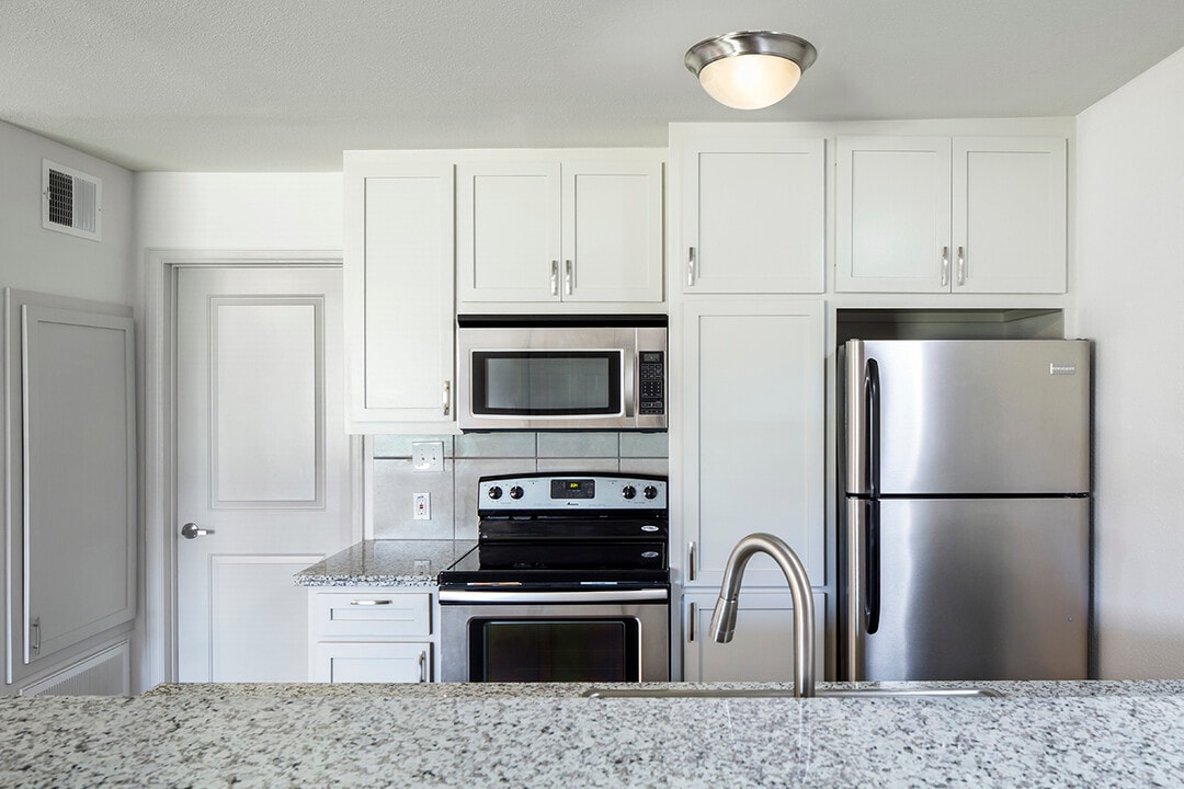 Terrazzo Apartments in Beaumont, TX - Building Photo