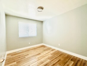 3105 W 8525 S, Unit Main in West Jordan, UT - Building Photo - Building Photo