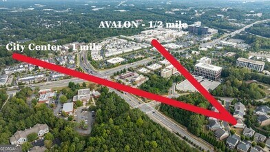 11760 Stratham Dr in Alpharetta, GA - Foto de edificio - Building Photo