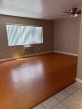 Schrader Apartments, LLC in Los Angeles, CA - Building Photo - Building Photo