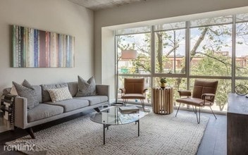 1743 N Leavitt St-Unit -#304 in Chicago, IL - Building Photo - Building Photo