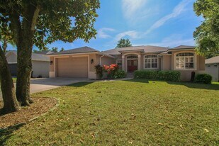 6065 Spruce Point Cir in Port Orange, FL - Building Photo