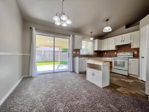 10549 W Menkalinin Dr in Star, ID - Building Photo - Building Photo