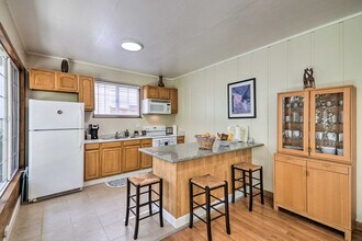 9360 Mountain Blvd in Oakland, CA - Building Photo - Building Photo