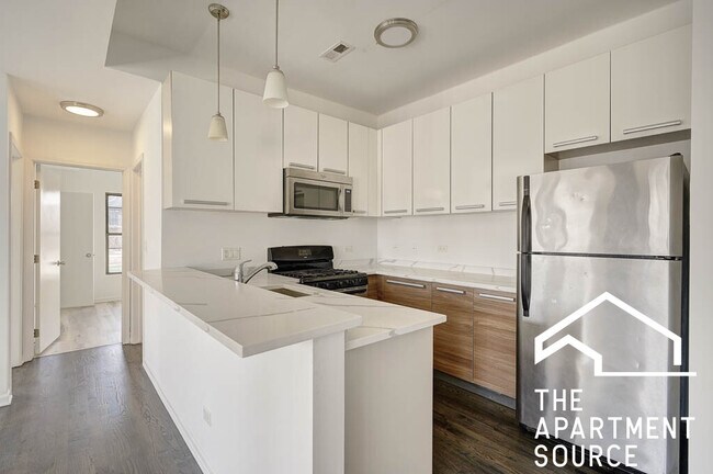 property at 5200 N Broadway