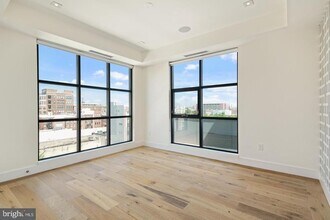 240 N 2nd St in Philadelphia, PA - Building Photo - Building Photo