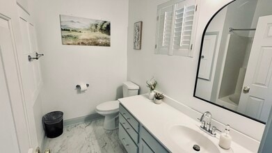 324 Long Pointe Ln in Columbia, SC - Building Photo - Building Photo