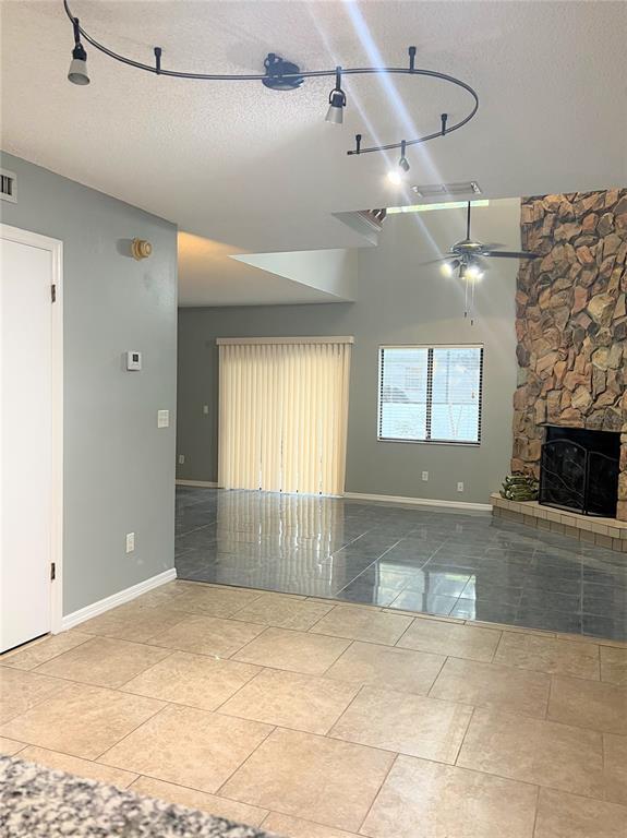 5909 Idle Forest Pl in Tampa, FL - Building Photo - Building Photo