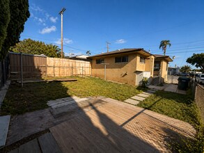 343-345 E 1st St in National City, CA - Building Photo - Building Photo