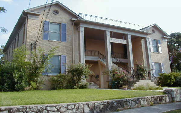 Fourplex in Austin, TX - Building Photo - Building Photo