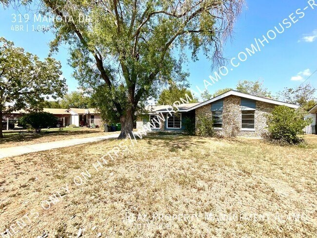 319 Mahota Dr in San Antonio, TX - Building Photo - Building Photo