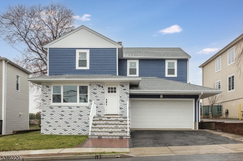 20 Main St in Garfield, NJ - Building Photo