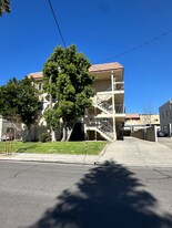 919 E Windsor Rd, Unit 6 in Glendale, CA - Building Photo