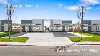 4217 Walnut Ave, Unit 4 in McAllen, TX - Building Photo
