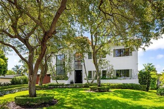1400 Coruna Ave in Coral Gables, FL - Building Photo - Building Photo