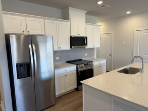 7269 Mulberry St in Flowery Branch, GA - Building Photo - Building Photo