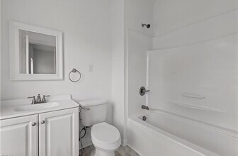 310 W 26th St in Norfolk, VA - Building Photo - Building Photo