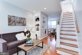 625 Gresham Pl NW in Washington, DC - Building Photo - Building Photo