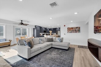 150 Ocean Ave in Sea Bright, NJ - Building Photo - Building Photo