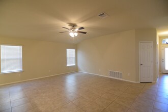 1304 Stonewall Ridge in Harker Heights, TX - Building Photo - Building Photo