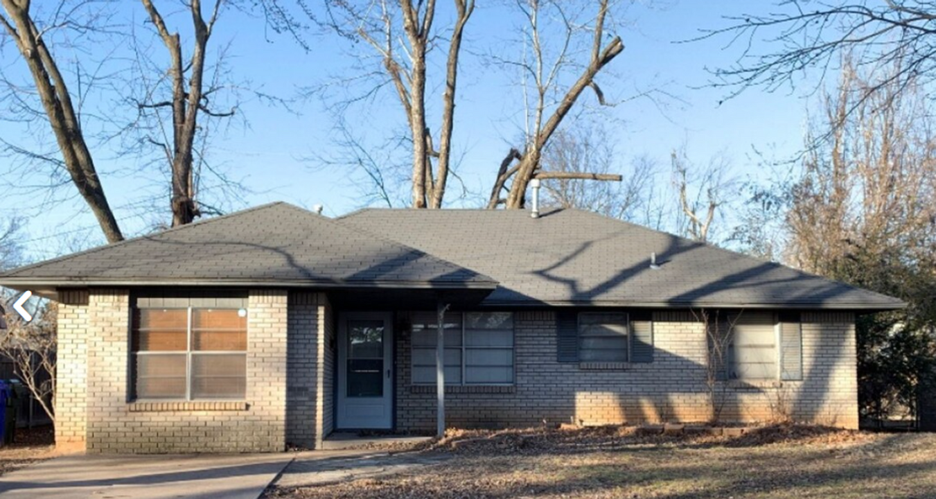 513 Clearview Dr in Norman, OK - Building Photo
