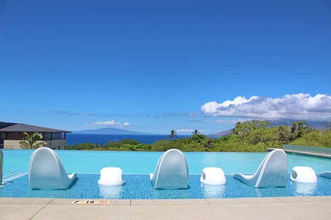 property at 24 Kai Malu Dr