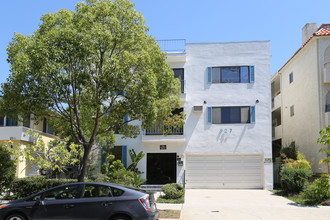 927 2nd St in Santa Monica, CA - Building Photo - Building Photo