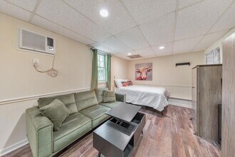 1502 Rockcrest Way in Marietta, GA - Building Photo - Building Photo