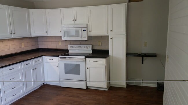 property at 513 8th St