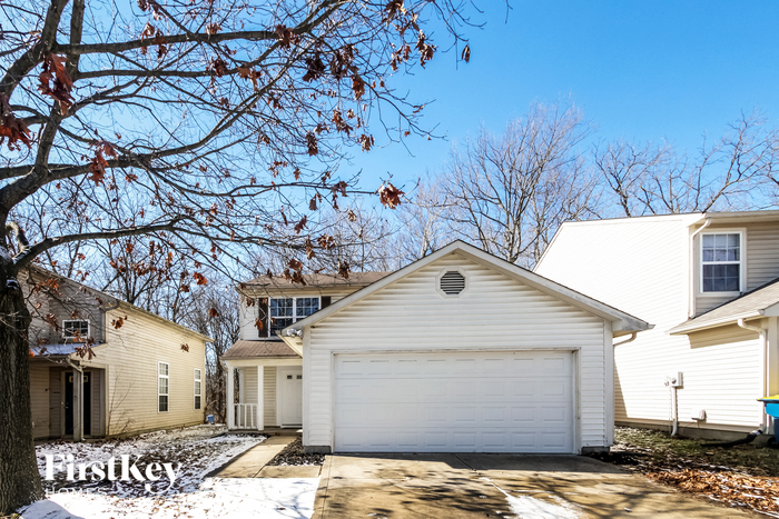 1214 Country Ridge Ln in Indianapolis, IN - Building Photo