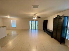 8659 Silverbell Loop in Brooksville, FL - Building Photo - Building Photo